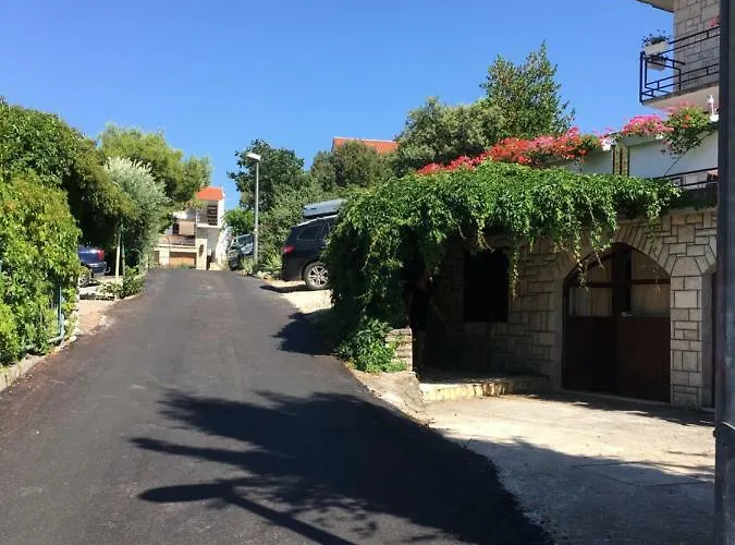 Tina Apartament Grebaštica